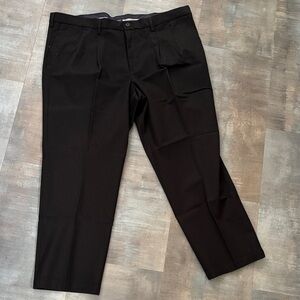 Dockers Men's Classic Black Trousers